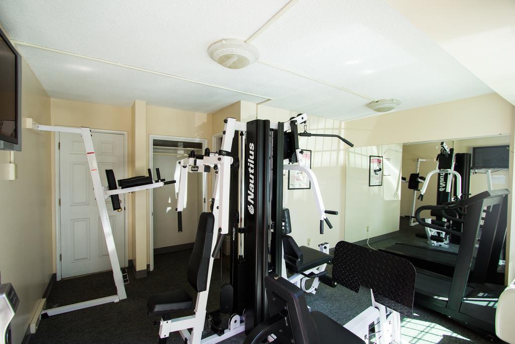 Campus Inn & Suites Eugene Downtown Bagian luar foto