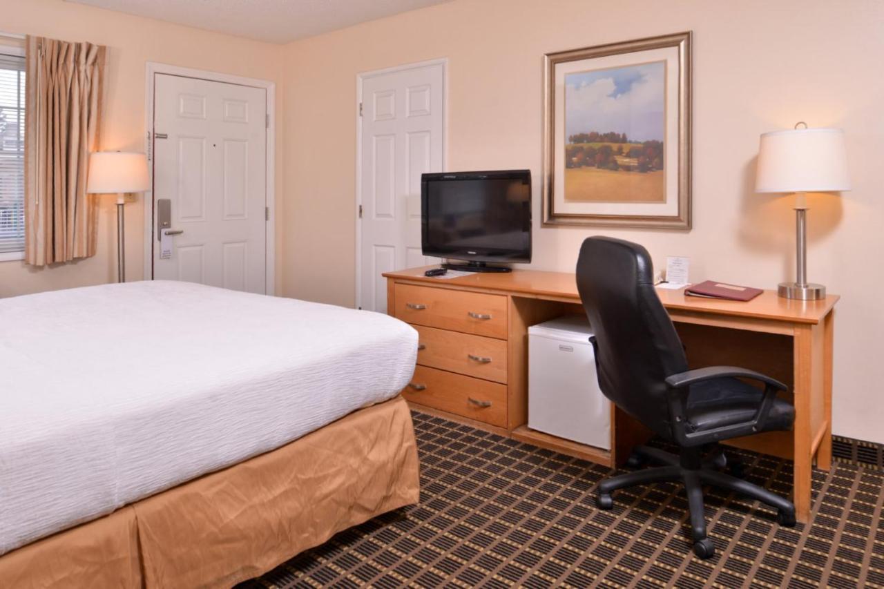 Campus Inn & Suites Eugene Downtown Bagian luar foto