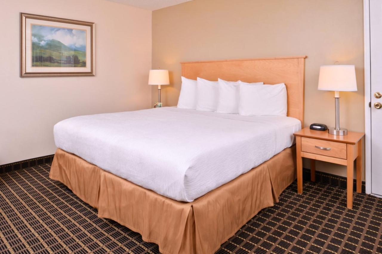 Campus Inn & Suites Eugene Downtown Bagian luar foto