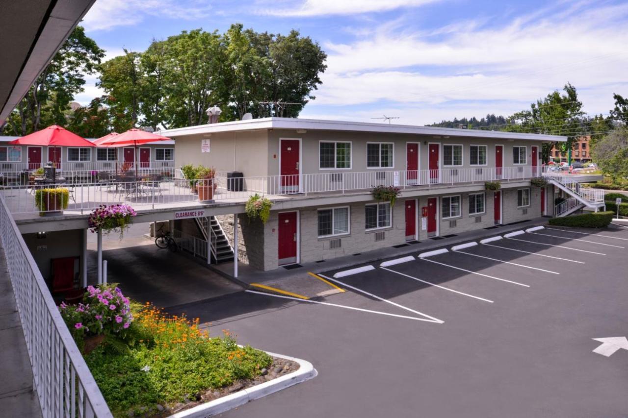 Campus Inn & Suites Eugene Downtown Bagian luar foto