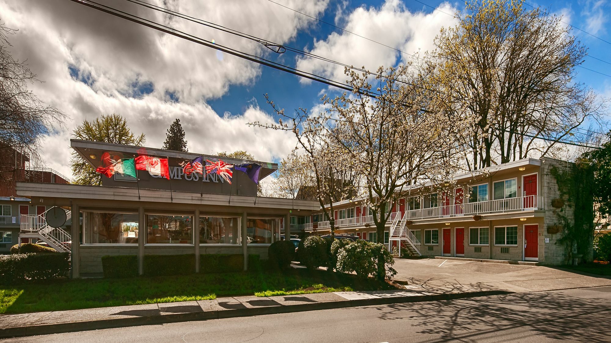 Campus Inn & Suites Eugene Downtown Bagian luar foto
